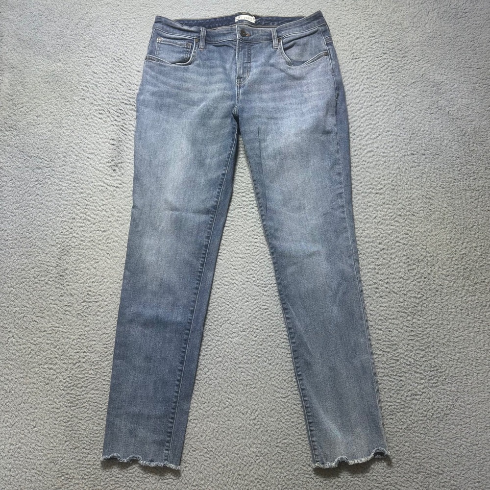 Classic Mid Wash Women’s Jeans - Straight Leg
